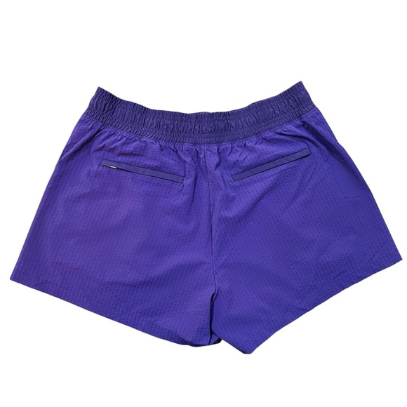 Athleta textured Brooklyn running/walking short, vibrant blue, zipper pockets, 6 - Picture 2 of 8